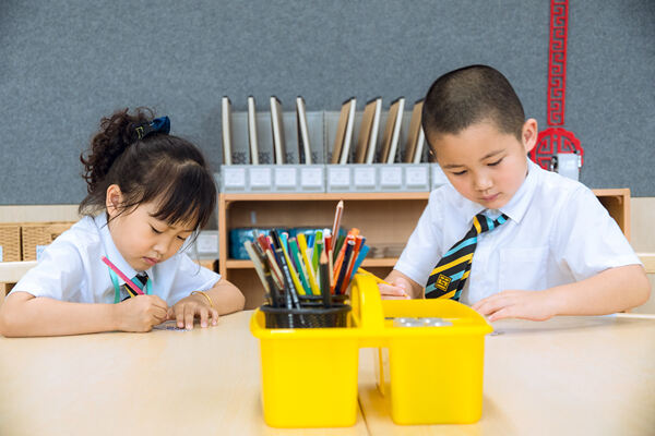 开学报到日,南通惠立学校
